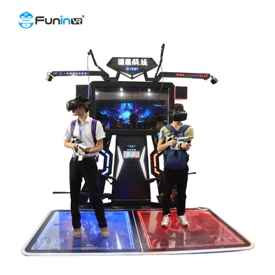 Il PC sta sul simulatore di volo VR per il gioco di simulazione di volo del singolo giocatore